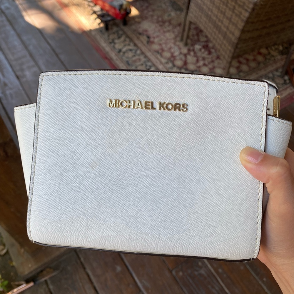 Michael Kors Selma Mini Saffiano Leather Crossbody